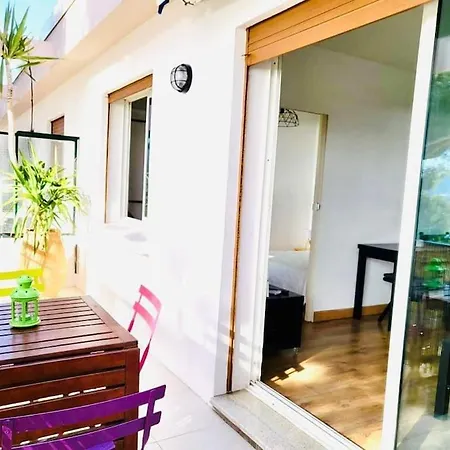 Appartement T2 , Beautiful View In Near